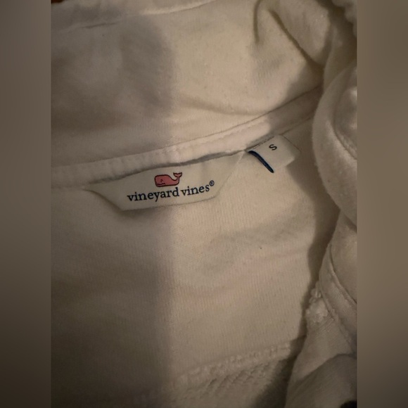 Vineyard Vines Pullover - Picture 3 of 4